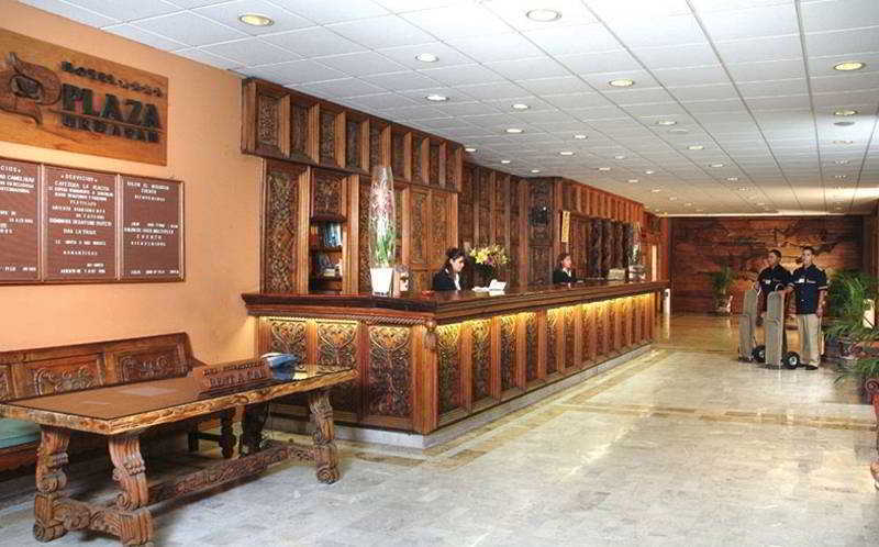 Plaza Uruapan Hotel ภายนอก รูปภาพ